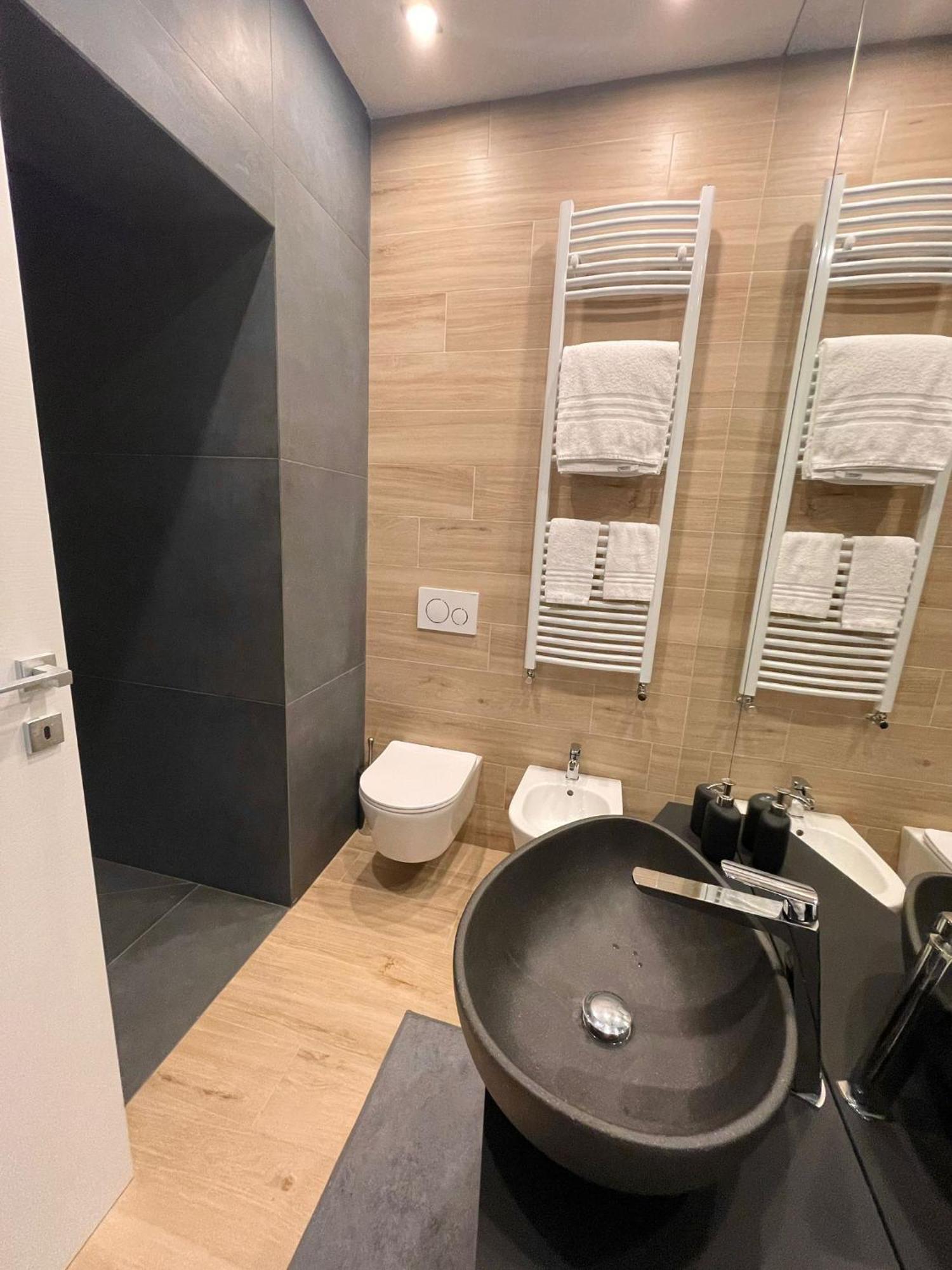 Апартаменты Casa Indipendenza Комо Экстерьер фото
